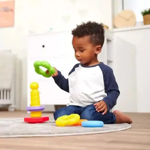 Simba Toys ABC - Színes gyűrűpiramis – 20 cm-es játék torony babáknak