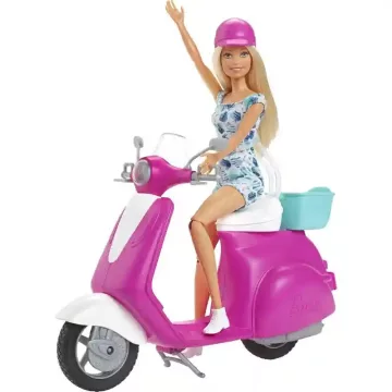 Mattel Barbie pink robogóval