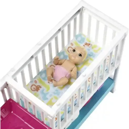Mattel Barbie Skipper bébiszitter baba kisbabákkal