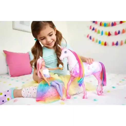 Mattel Barbie Dreamtopia interaktív unikornis hercegnővel