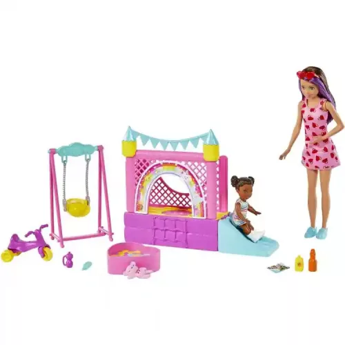Mattel Barbie Skipper bébiszitter baba a játszótéren
