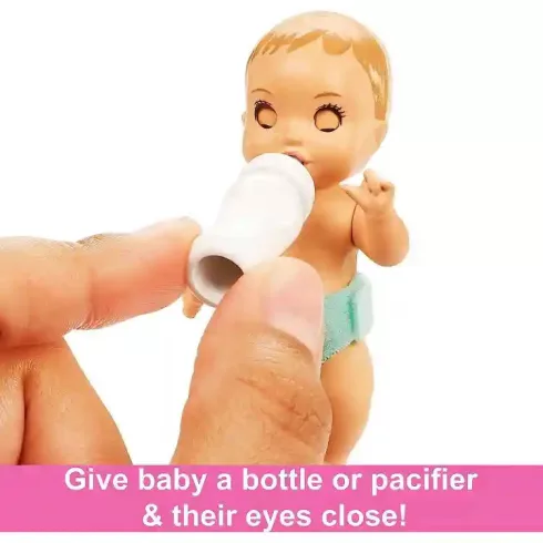 Mattel Barbie Skipper bébiszitter baba kisággyal