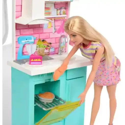 Mattel Barbie Celebration Fun cukrászda babákkal, konyha