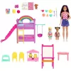 Mattel Barbie Skipper bébiszitter baba a gyerekszobában