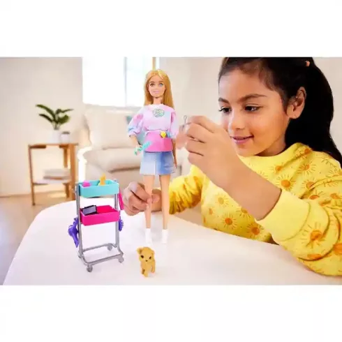 Mattel Barbie stylist Malibu baba kiskutyával