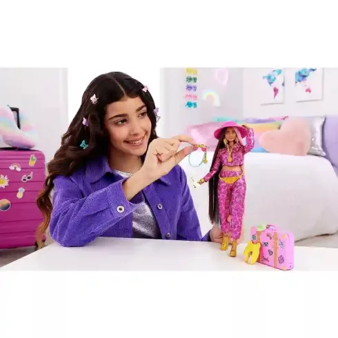 Mattel Barbie Extra Fly utazó baba szafari nyaraláson