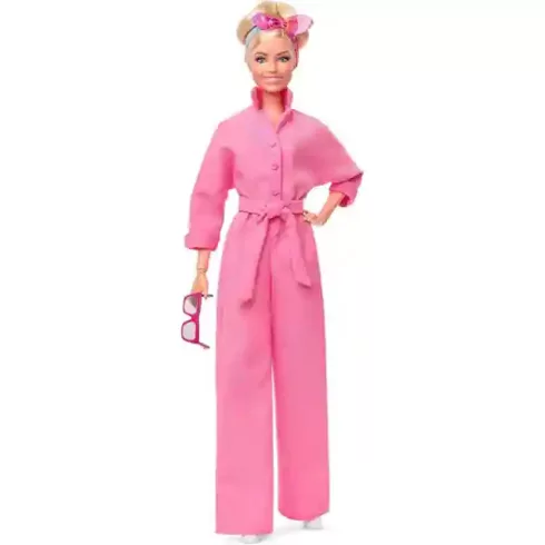  Mattel Barbie The Movie Margot Robbie rózsaszín overálban