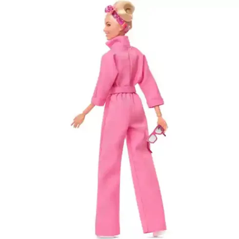  Mattel Barbie The Movie Margot Robbie rózsaszín overálban