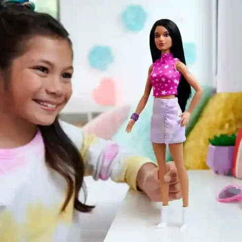 Mattel Barbie baba csillagos felsőben