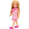Mattel Barbie Family & Friends Chelsea baba kockás ruhában