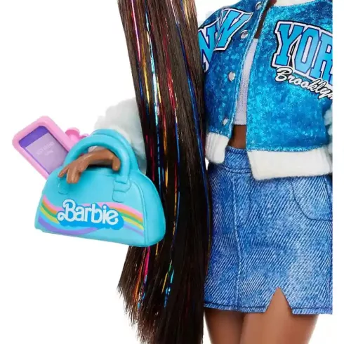 Mattel Barbie Dream Besties Brooklyn hajlékony táncos influenszer divatbaba