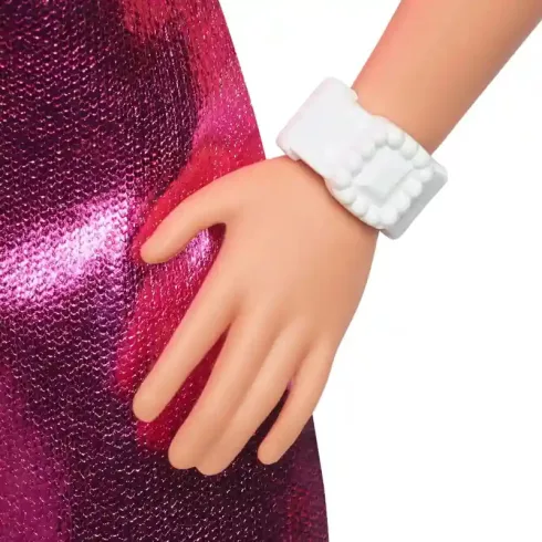 Mattel Barbie Fashionistas fényes pink ruhában