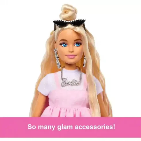 Mattel Barbie Deluxe Style baba rózsaszín ruhában