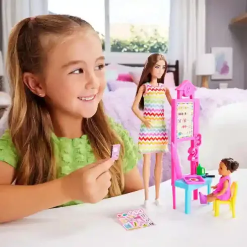 Mattel Barbie tanító néni baba