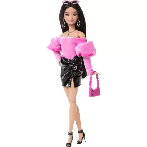 Mattel Barbie Deluxe Style baba rózsaszín-fekete ruhában