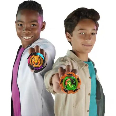 Hasbro Beyblade Burst QuadStrike világító harci aréna 2db pörgettyűvel és kilövővel
