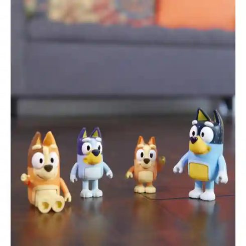 Bluey - Bluey családja 4db-os figuraszett, Bluey, Bingo, Csibész, Szimat