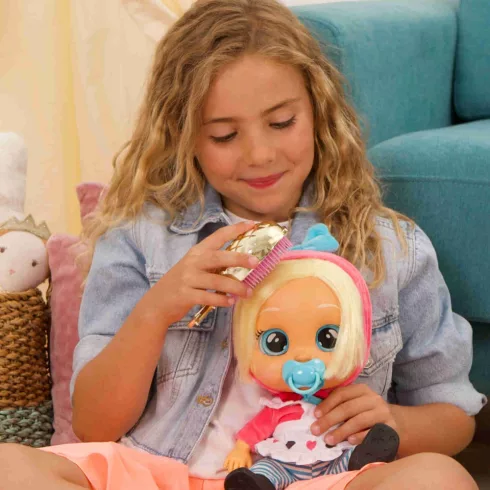 Cry Babies Storyland - Alíz interaktív öltöztethető játékbaba 30cm