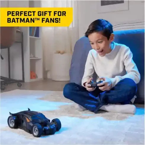 DC Batman - Távirányítós RC Batmobile autó figurával 26cm