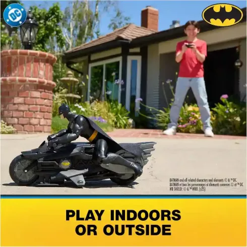 DC Batman - Távirányítós RC Batcycle motor figurával 38cm