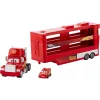 Mattel Disney Verdák: Mack autószállító kamion Villám McQueen kisautóval