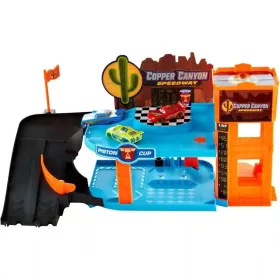   Mattel Disney Verdák: Réz-kanyoni világító garázs kisautókkal
