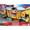 Mattel Disney Verdák: Autómosó színváltós Villám McQueen kisautóval