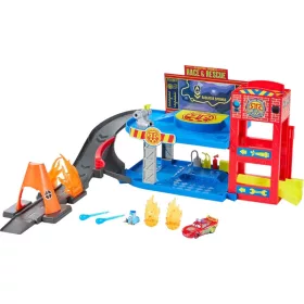   Mattel Disney Verdák: Verseny és mentőközpont Villám McQueen kisautóval