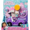 Gabi babaháza: Carlita autó Pandi figurával, Gabby's Dollhouse