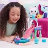 Gabi babaháza: Medencés parti Gabi és Szirénke figurákkal, Gabby's Dollhouse