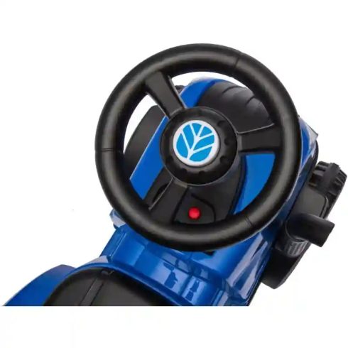 New Holland T7 traktor bébitaxi utánfutóval és kerti játékokkal