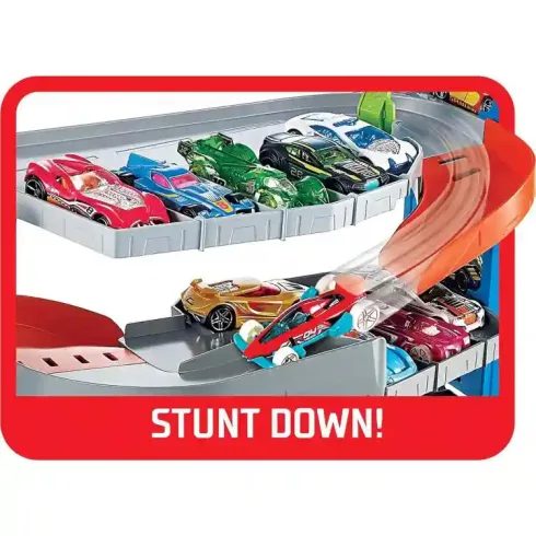 Mattel Hot Wheels kaszkadőrgarázs kisautóval