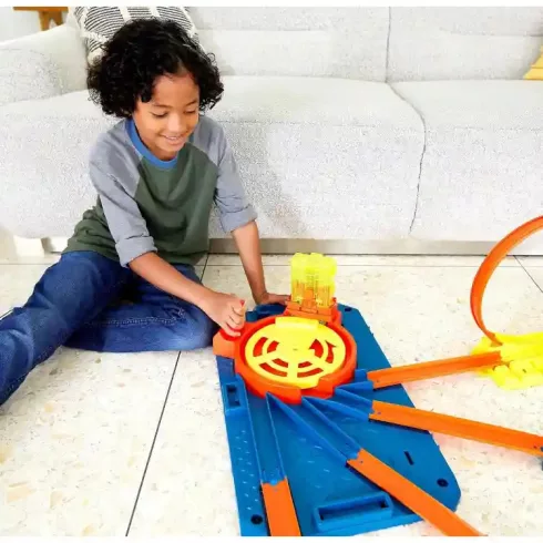 Mattel Hot Wheels 3 az 1-ben átalakítható versenypálya dobozban