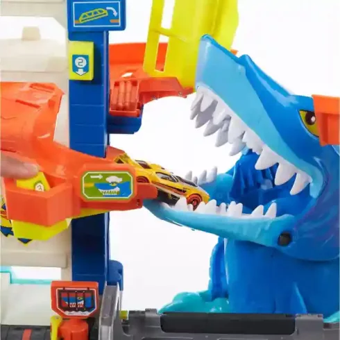 Mattel Hot Wheels cápaveszély az óceáni őrtoronyban autópálya