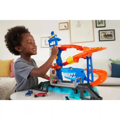 Mattel Hot Wheels cápaveszély az óceáni őrtoronyban autópálya