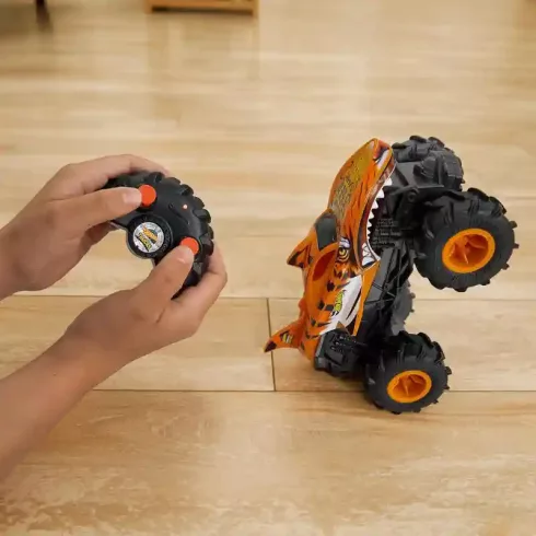 Mattel Hot Wheels Tiger Shark távirányítós RC Monster Trucks autó 20cm (csomagolássérült)