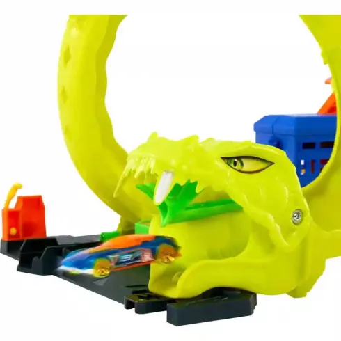 Mattel Hot Wheels kígyóspirál támadás pályaszett