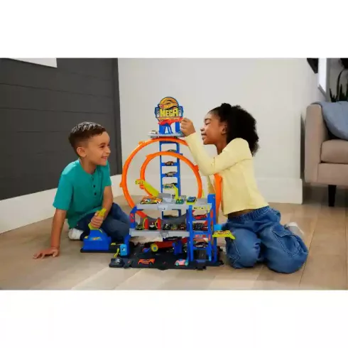 Mattel Hot Wheels mega hurok emeletes garázs kisautóval