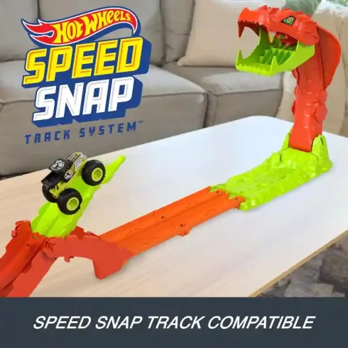 Mattel Hot Wheels Monster Trucks kígyómarás pályaszett Bone Shaker autóval