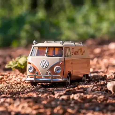 Jada Toys - Transformers T7  VW Volkswagen T1 fém játékautó 13cm