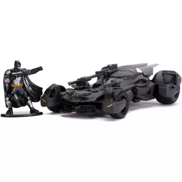   Jada Toys - Az Igazság Ligája Batmobile fém játékautó 13cm Batman figurával