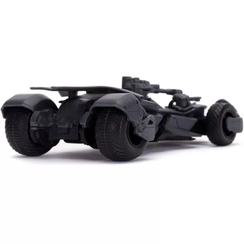 Jada Toys - Az Igazság Ligája Batmobile fém játékautó 13cm Batman figurával
