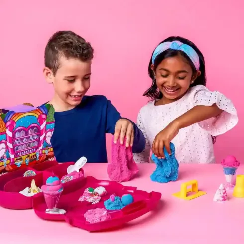 Kinetic Sand - Fagylaltkészítő kinetikus homok játékkészlet bőröndben