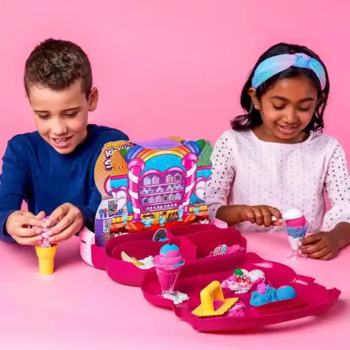 Kinetic Sand - Fagylaltkészítő kinetikus homok játékkészlet bőröndben