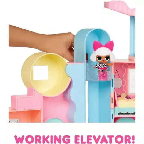 L.O.L. Surprise! varázslatos babaház homokgyurmával