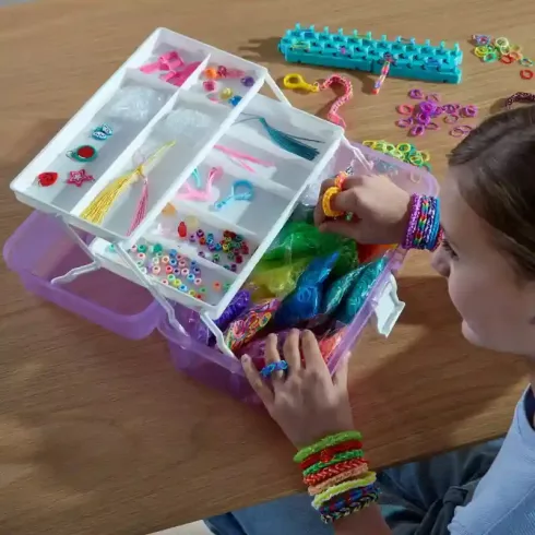 Loom 8000 darabos karkötő készítő készlet hordozható dobozban