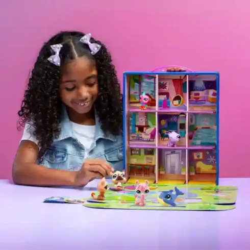 Littlest Pet Shop LPS - Littlest Pet Shop hordozható hotel figurákkal (kaméleon (#27), németjuhász kutya (#30), cica (#34), madár (#66), láma (#198) és delfin (#199))
