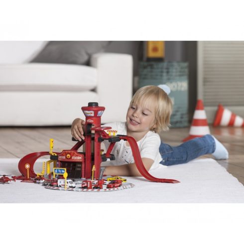 Majorette Creatix - Mentőállomás autópálya járművekkel (212050019)