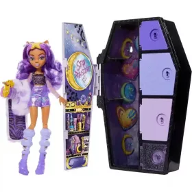   Mattel Monster High Skulltimate Secrets Fearidescent - Clawdeen Wolf baba koporsóval