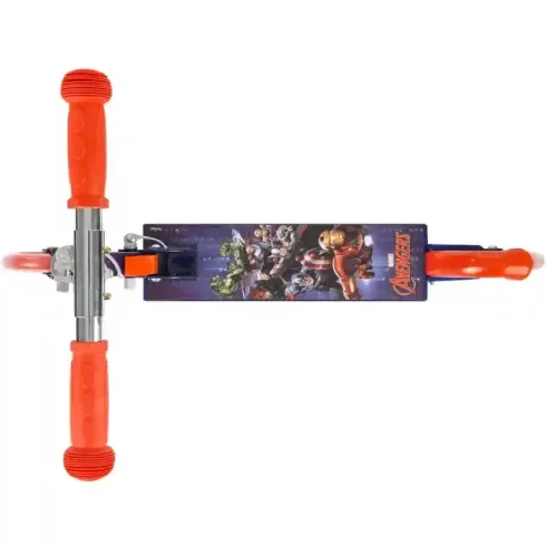 Marvel Bosszúállók fémvázas összecsukható kétkerekű gyerek roller lábfékkel, LED világítással